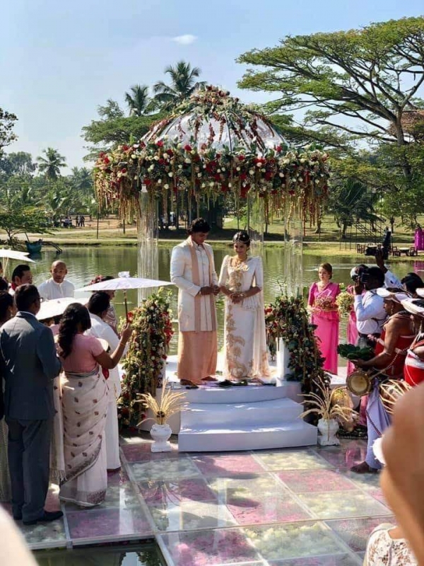Mahinda Rajapaksa&#039;s Youngest Son Rohitha Gets Married In Weeraketiya: Prime Minister Ranil Wickremesinghe Also Attends Wedding