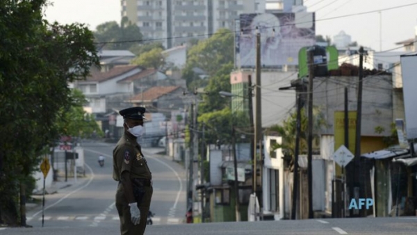 Police Say Curfew In Colombo &amp; Gampaha Districts Will Remain Until Further Notice: Curfew In Kalutara &amp; Puttalam Will Be Lifted Tomorrow Morning