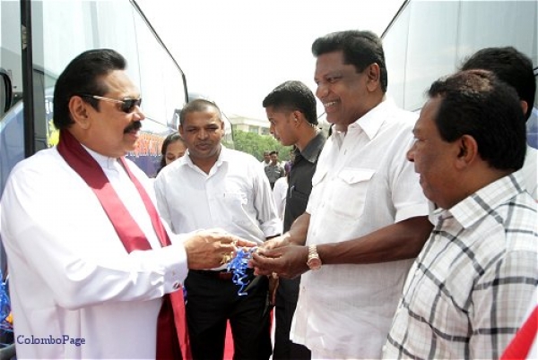 Kumara Welgama And Chamal Rajapaksa Pull Out Of Presidential Race: Chamal Accompanies Gotabhaya Rajapaksa To Elections Secretariat